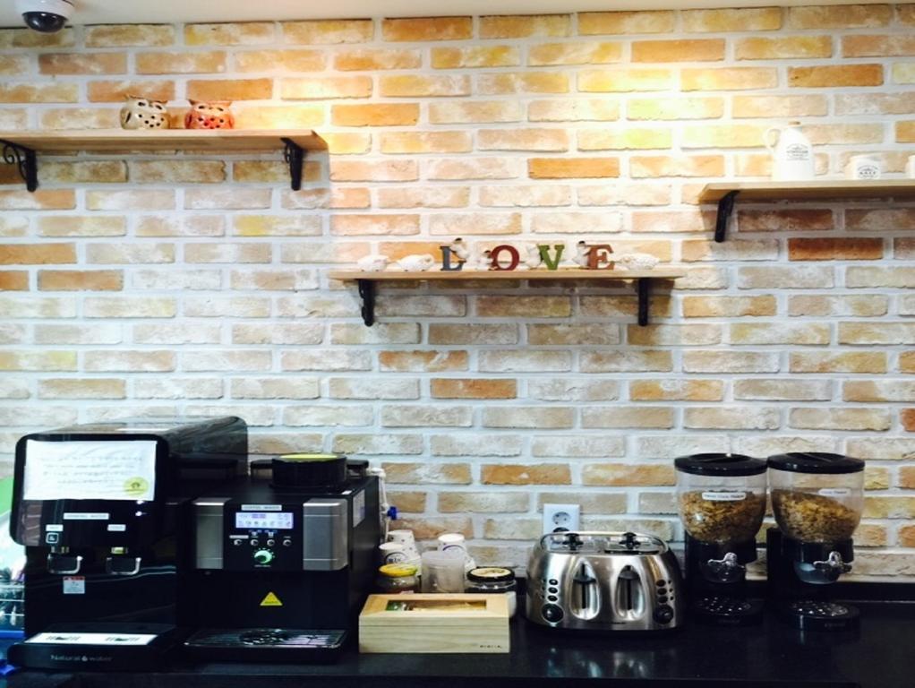 24 Guesthouse Myeongdong Avenue Seul Zewnętrze zdjęcie