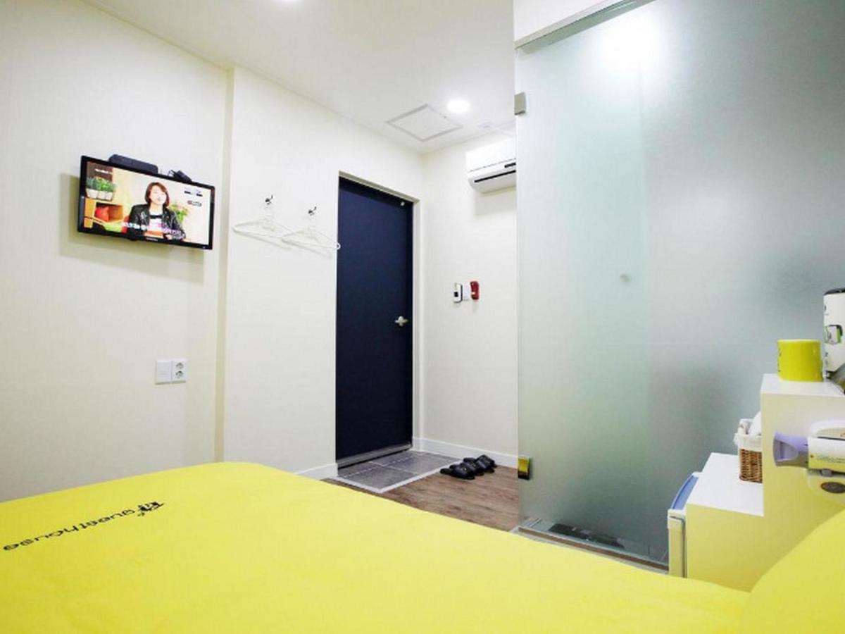 24 Guesthouse Myeongdong Avenue Seul Zewnętrze zdjęcie