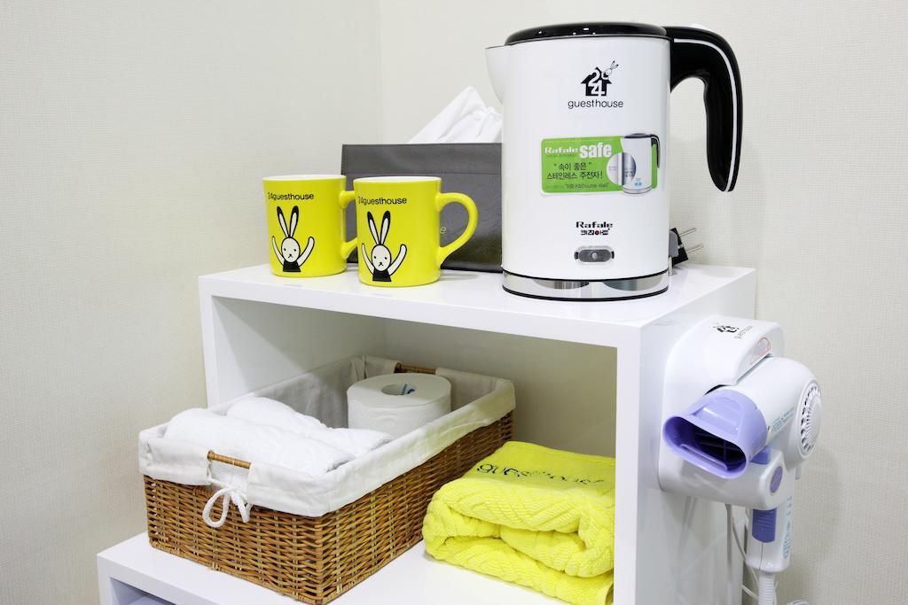 24 Guesthouse Myeongdong Avenue Seul Pokój zdjęcie
