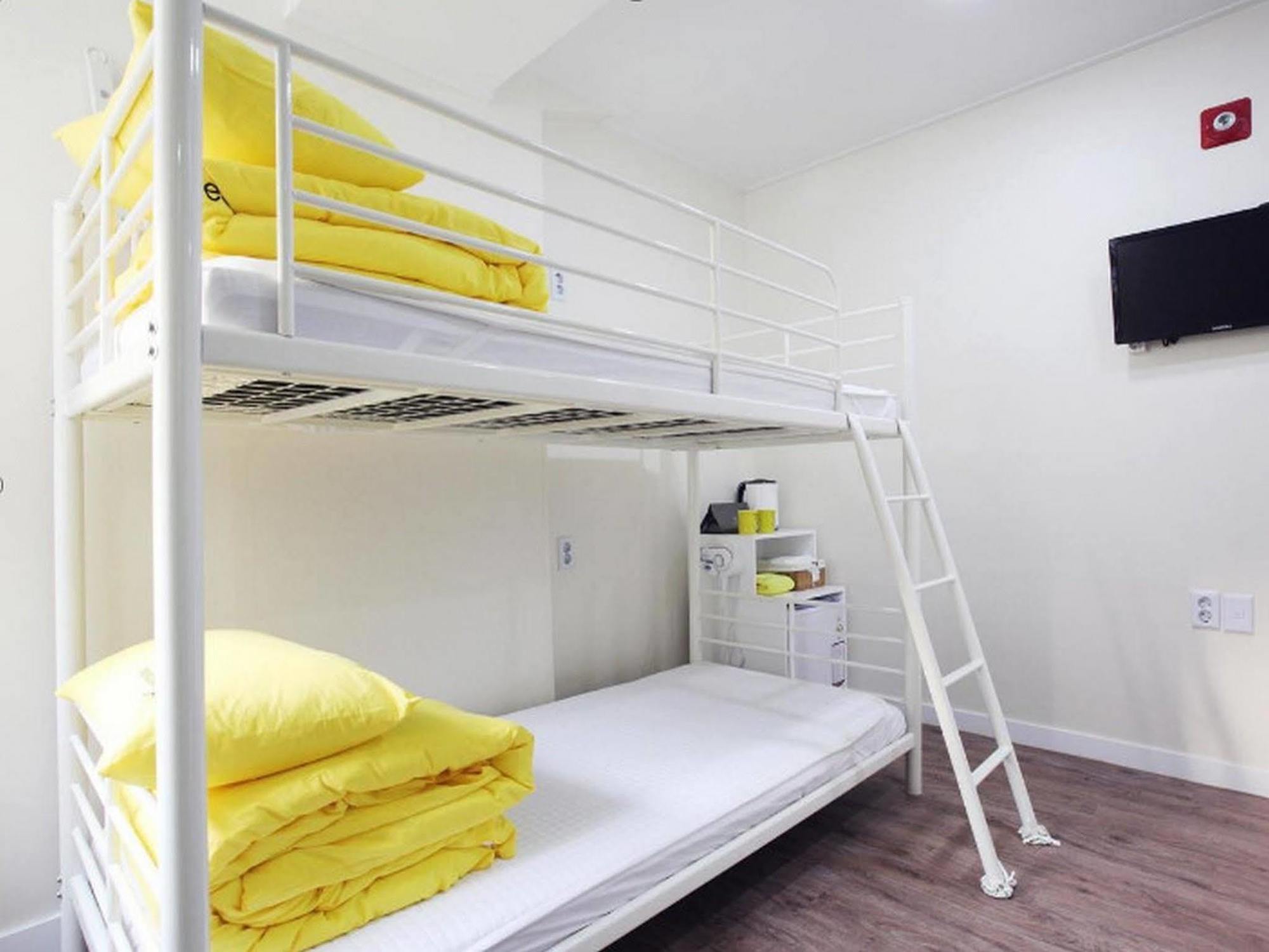 24 Guesthouse Myeongdong Avenue Seul Zewnętrze zdjęcie