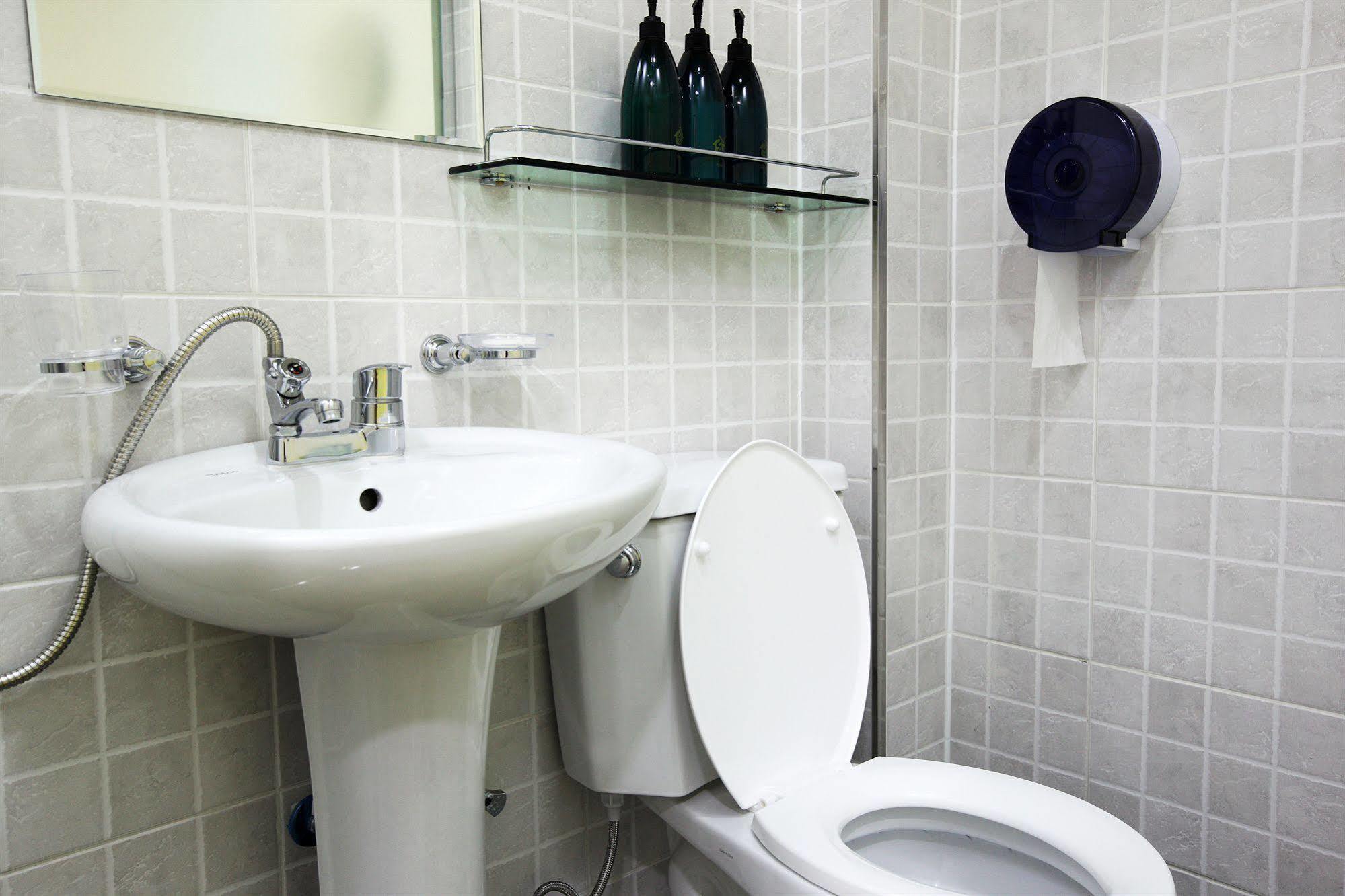24 Guesthouse Myeongdong Avenue Seul Zewnętrze zdjęcie